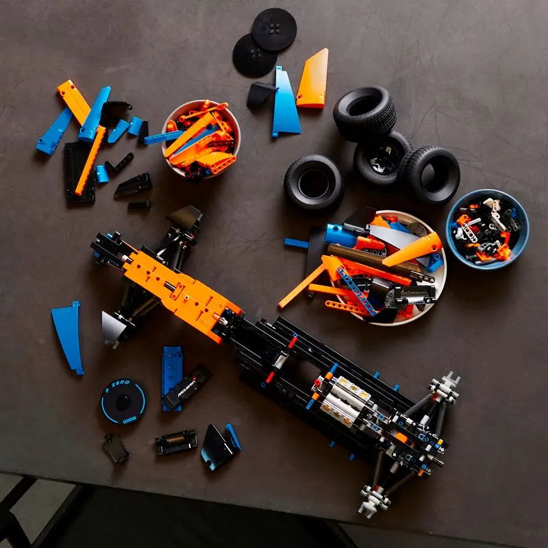 Fórmula 1 - McLaren (1432 Pieces)