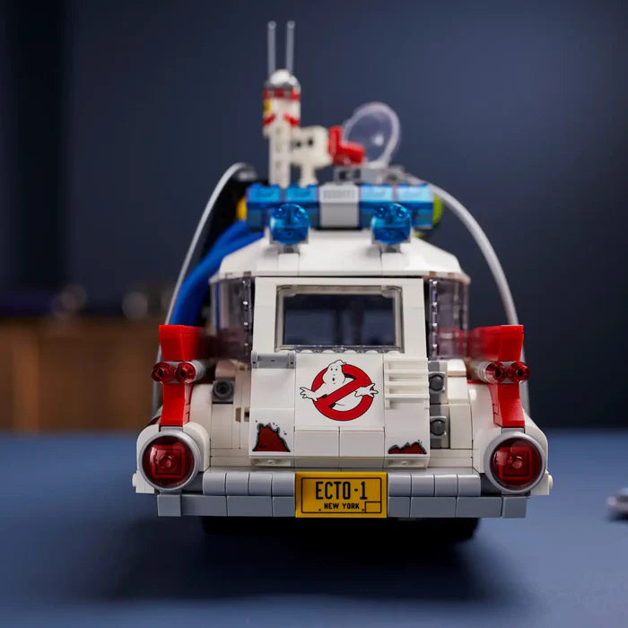 Ghostbusters Cadillac ECTO-1 (2352 Pieces)