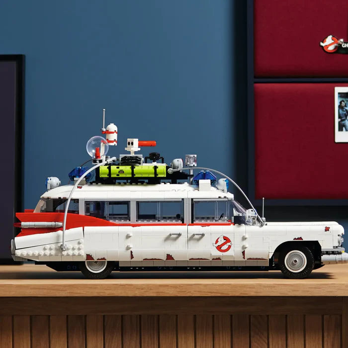 Ghostbusters Cadillac ECTO-1 (2352 Pieces)